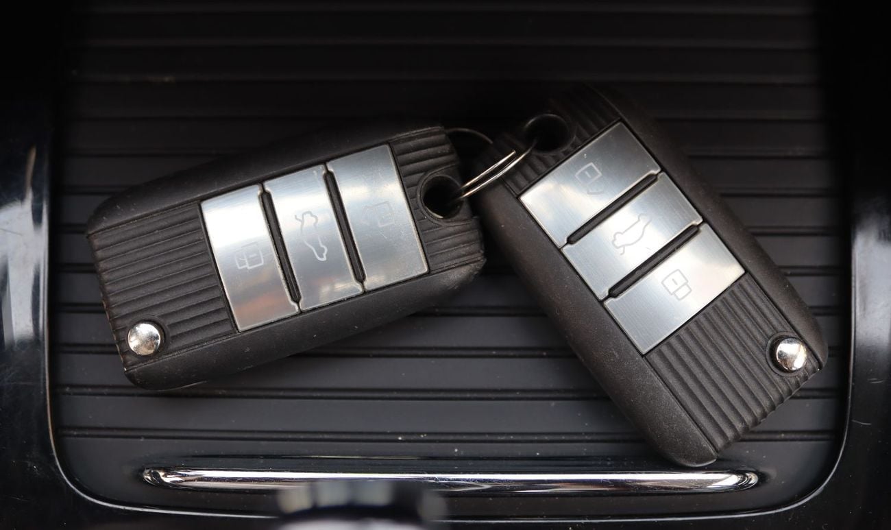 أم جي 5 ام جى 5 - 2024- خليجى - فل أوبشن - بمحرك 1.5- تشيكات وكاله - بحاله ممتازه من الداخل والخارج