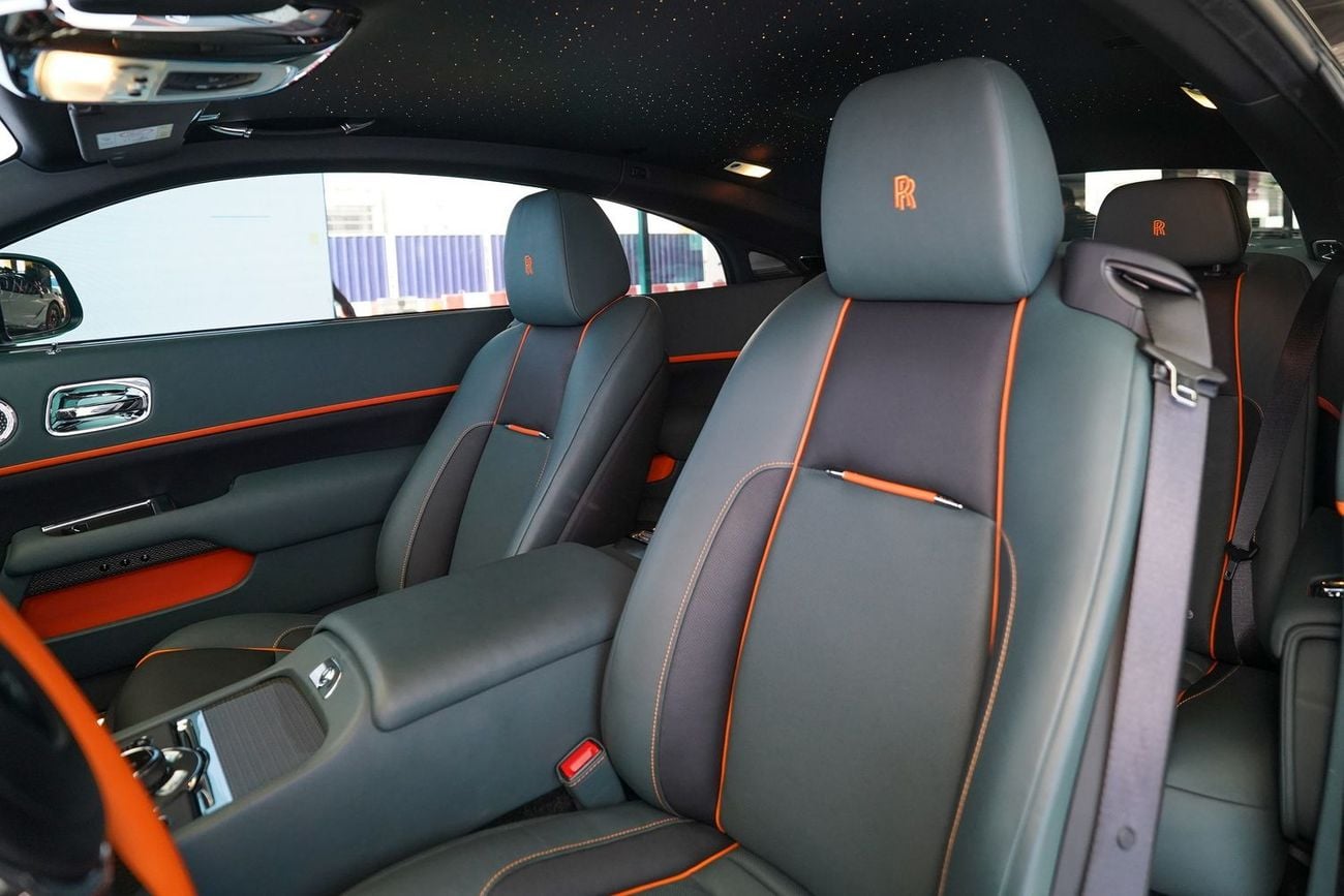 Rolls-Royce Wraith BLACK BADGE