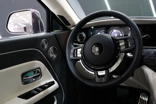 Rolls-Royce Spectre Standard, миниатюра 24