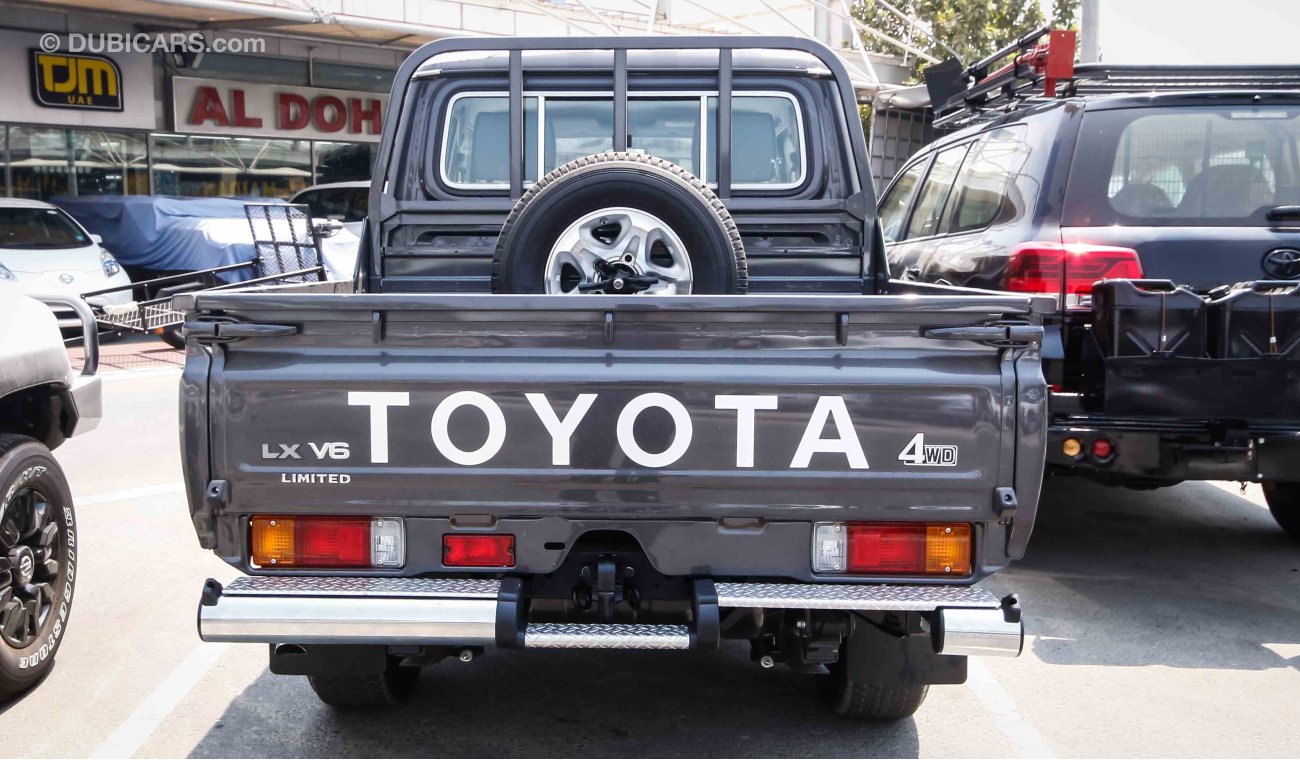 Toyota Land Cruiser Pick Up 79 Double Cab LX V6 4.0L Petrol 6 Seat 4WD MT