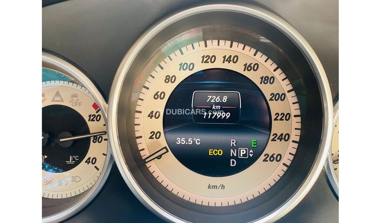 Mercedes Benz CLS550 Mercedes Benz CLS 550 import American 2014 perfect condition