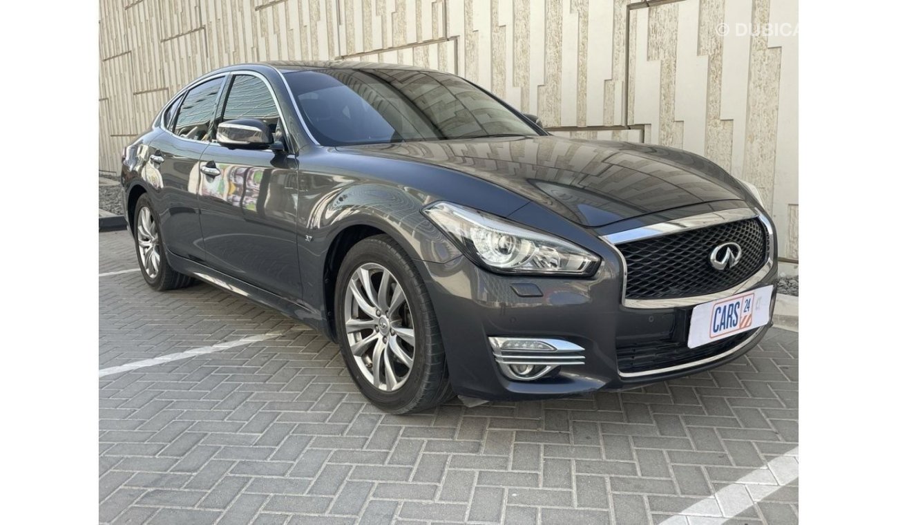 إنفينيتي Q70 3.7L | GCC | FREE 2 YEAR WARRANTY | FREE REGISTRATION | 1 YEAR COMPREHENSIVE INSURANCE