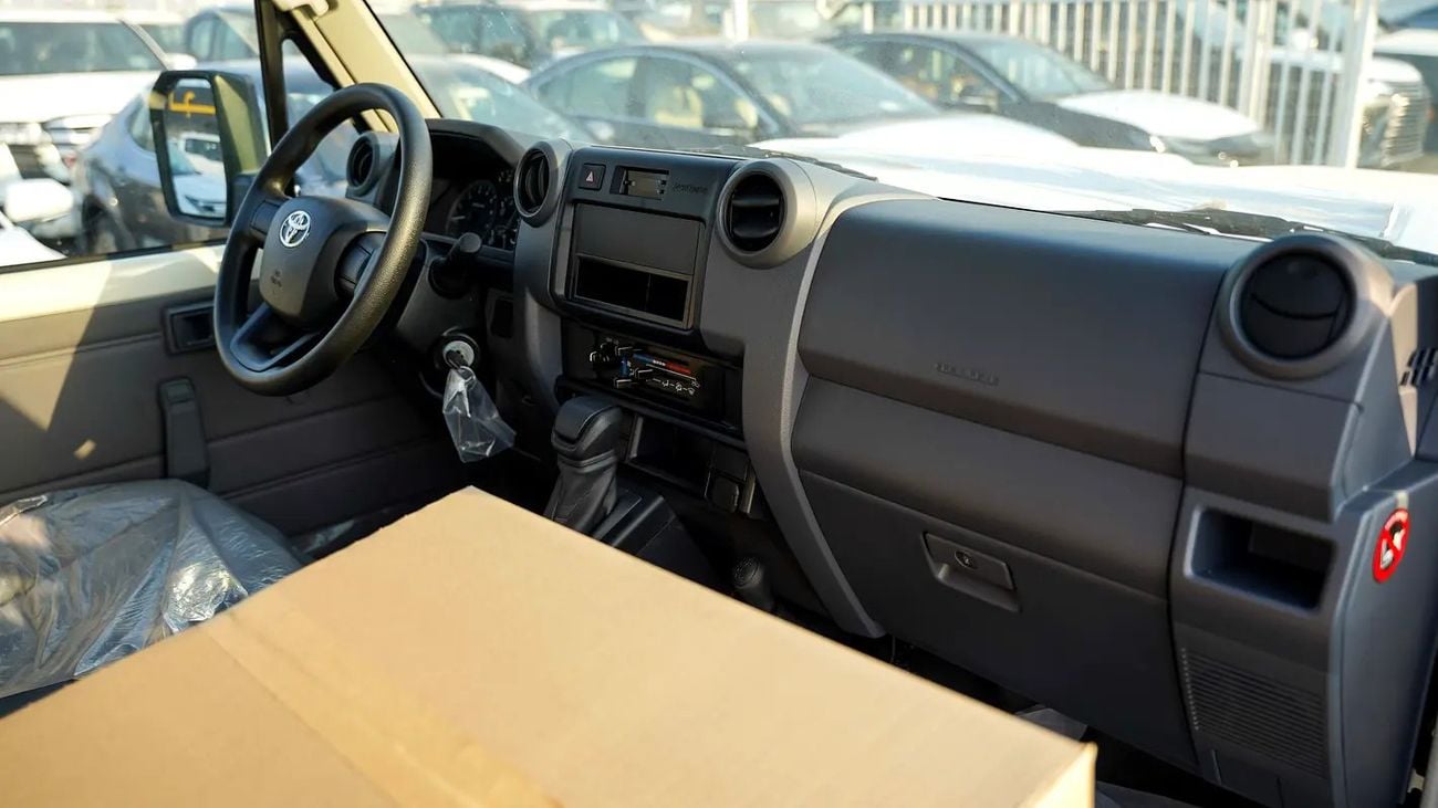 Toyota Land Cruiser 70 LC 78 Base GCC Specs