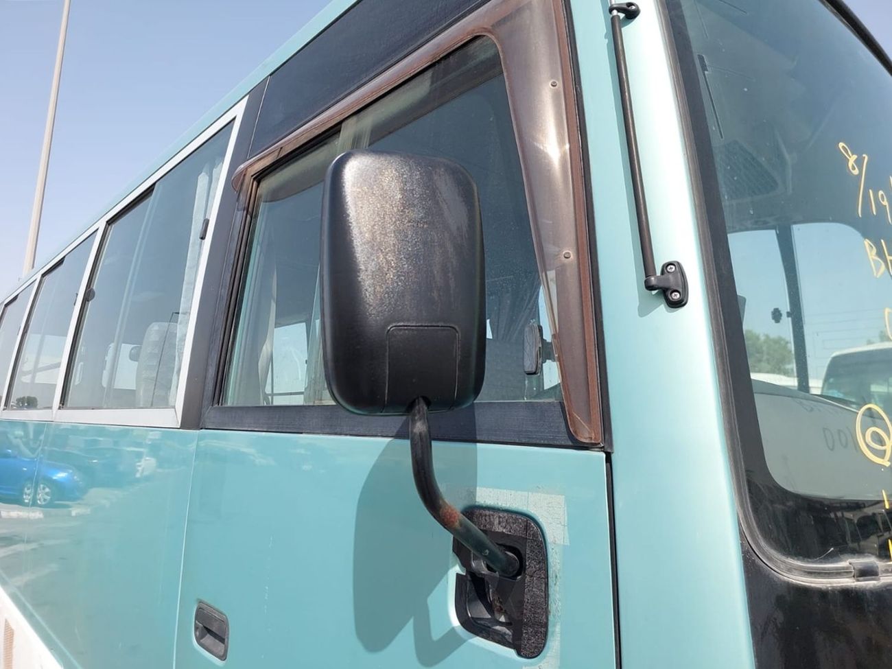 Nissan Civilian (RAMADAN OFFER) NISSAN CIVILIAN BUS RHD 2000 MODEL 4.2 L DIESEL AUTOMATIC(PM01043)