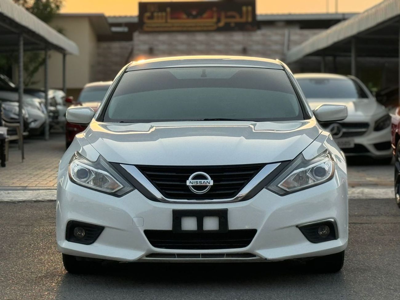 Nissan Altima SR