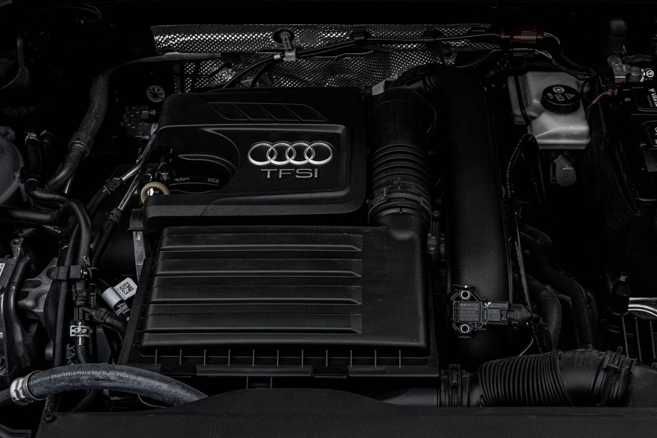 أودي Q3 Q3 S-Line | 2,840 P.M | 0% Downpayment | AUDI WARRANTY + S/CONTRACT!