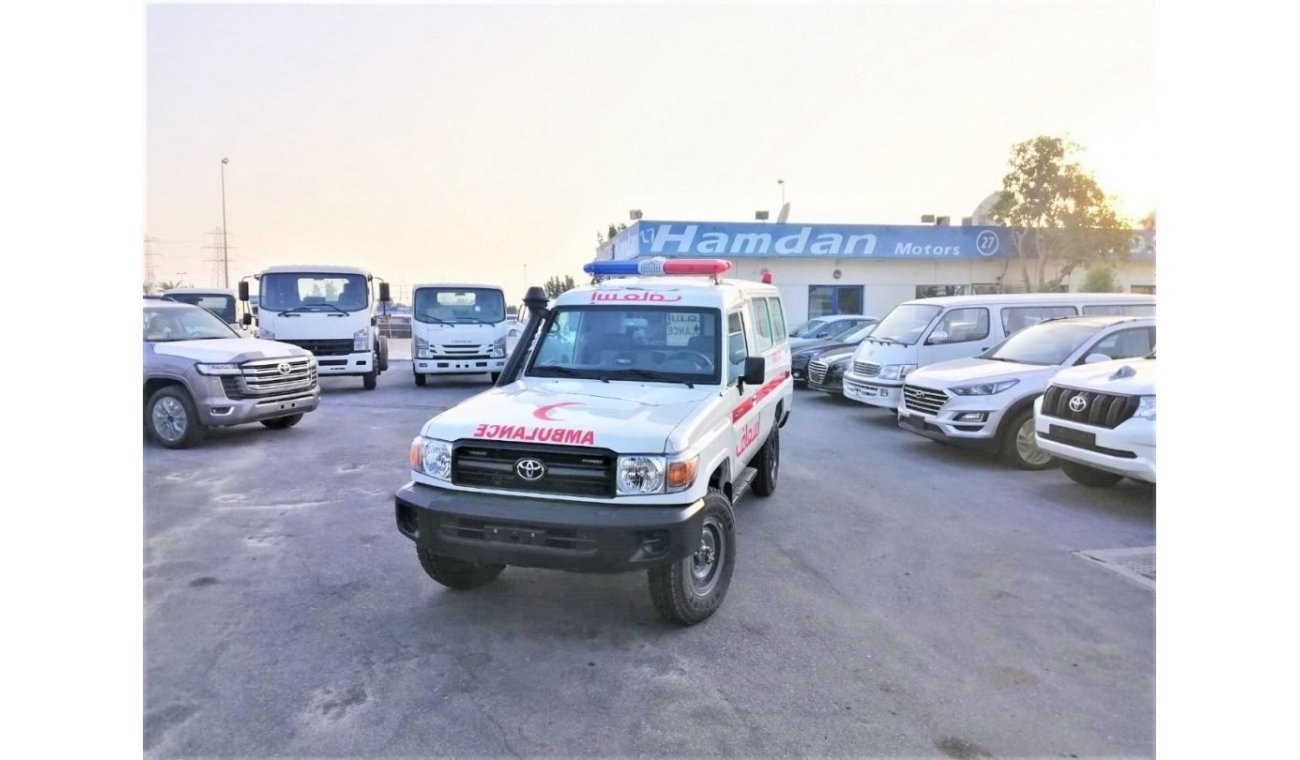 تويوتا لاند كروزر هارد توب ambulance