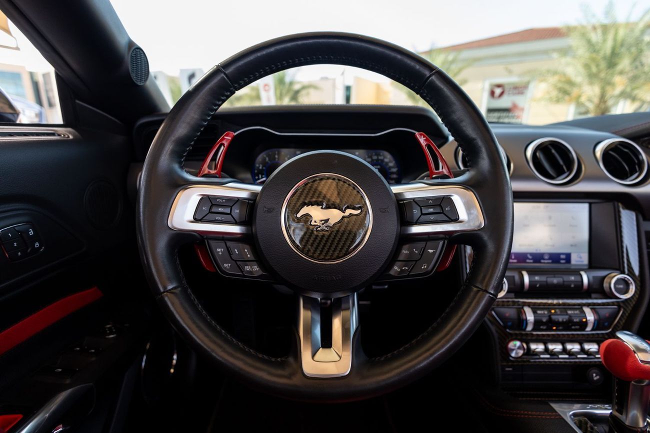 Ford Mustang GT Premium 5.0L V8