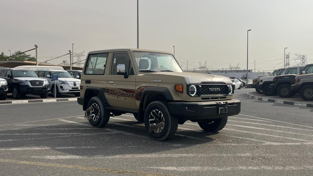 Toyota Land Cruiser 70 LC76 HT VXR LC 78 HARDTOP 2.8L AT