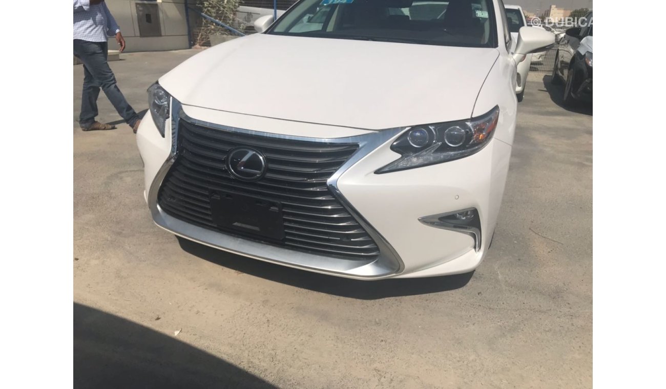 Lexus ES350