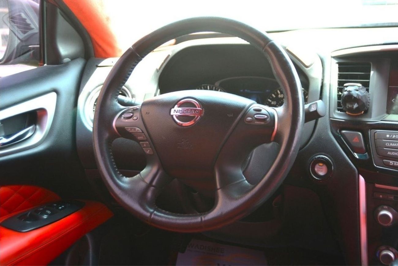 نيسان باثفايندر SV