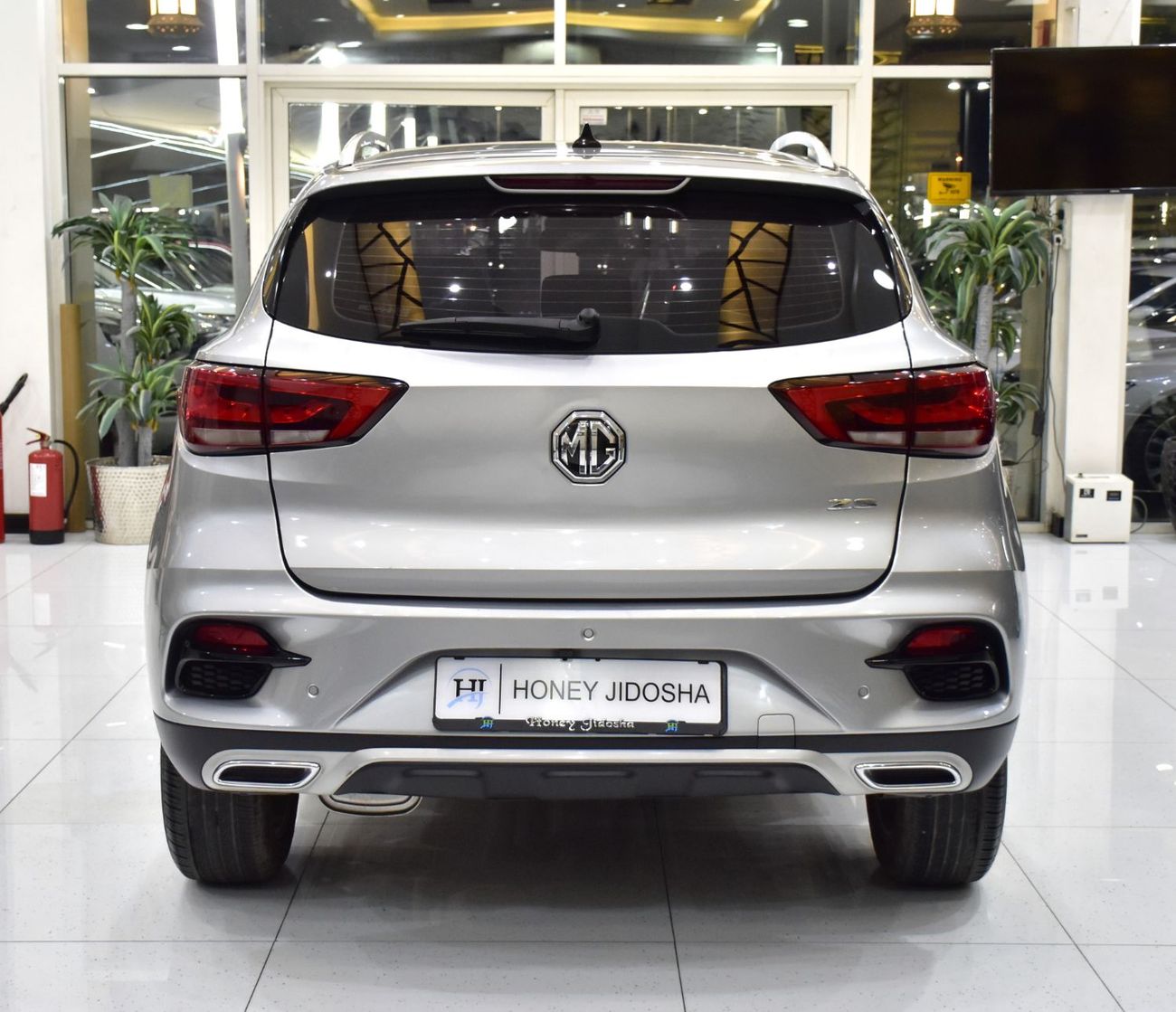 MG ZS COM EXCELLENT DEAL for our MG ZS ( 2025 Model ) in Silver Color GCC Specs