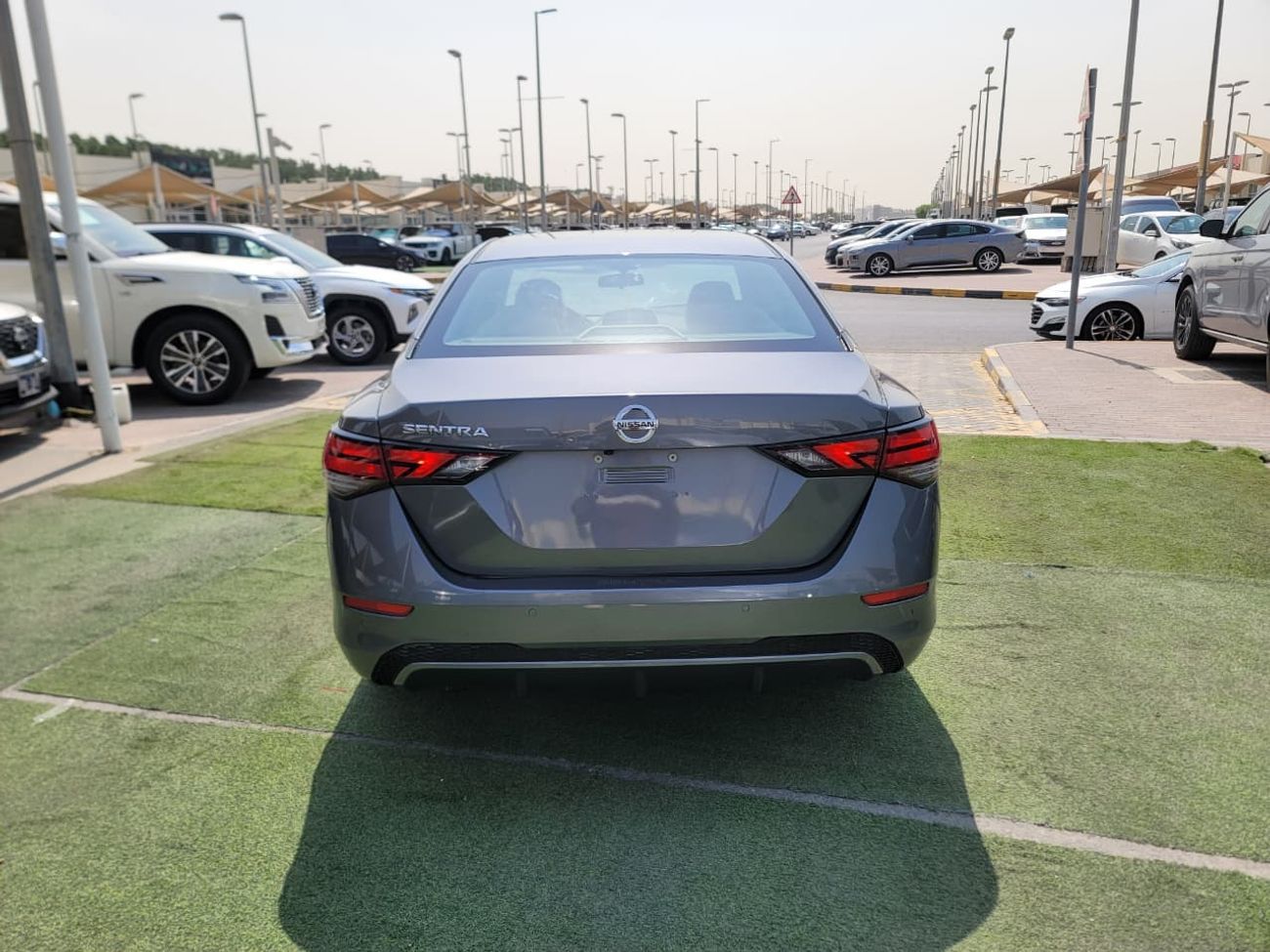 نيسان سنترا SV 1.8L