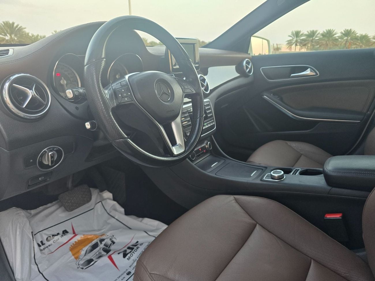 Mercedes Benz GLA250 STD