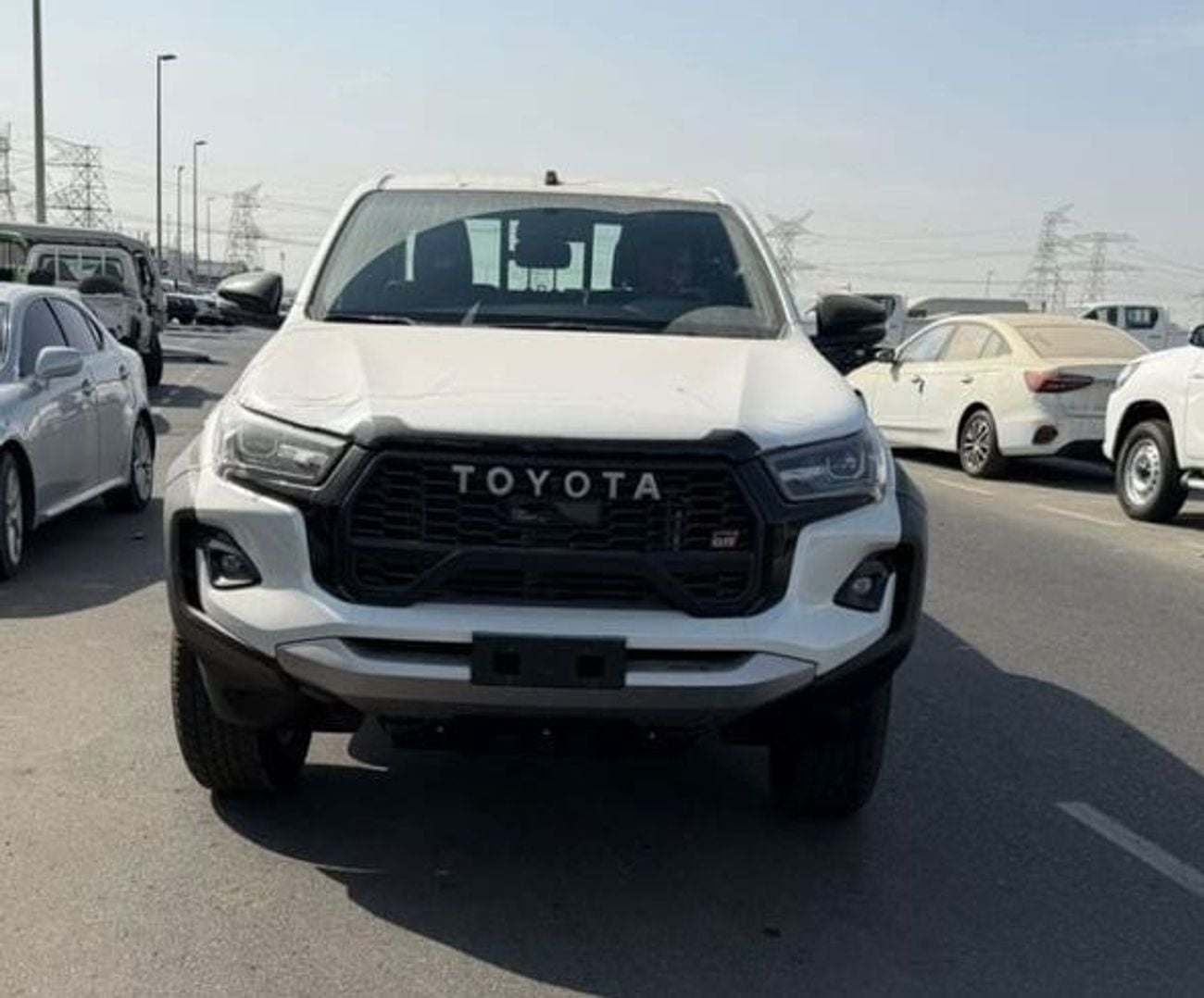 تويوتا هيلوكس Hilux GR 4.0 2025 full Oman specs