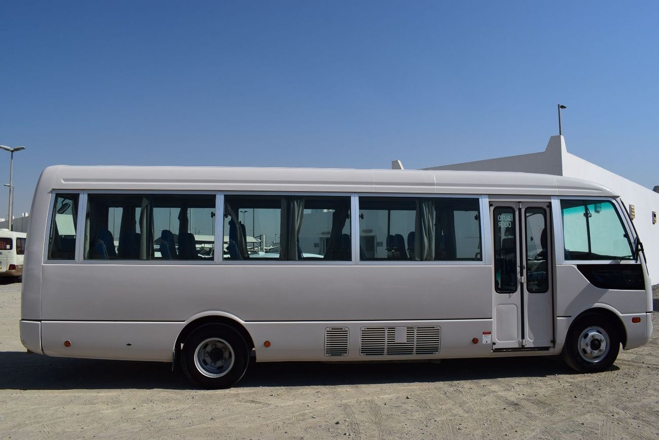 Mitsubishi Rosa Mitsubishi Rosa 26 seater bus, model:2022. Excellent condition