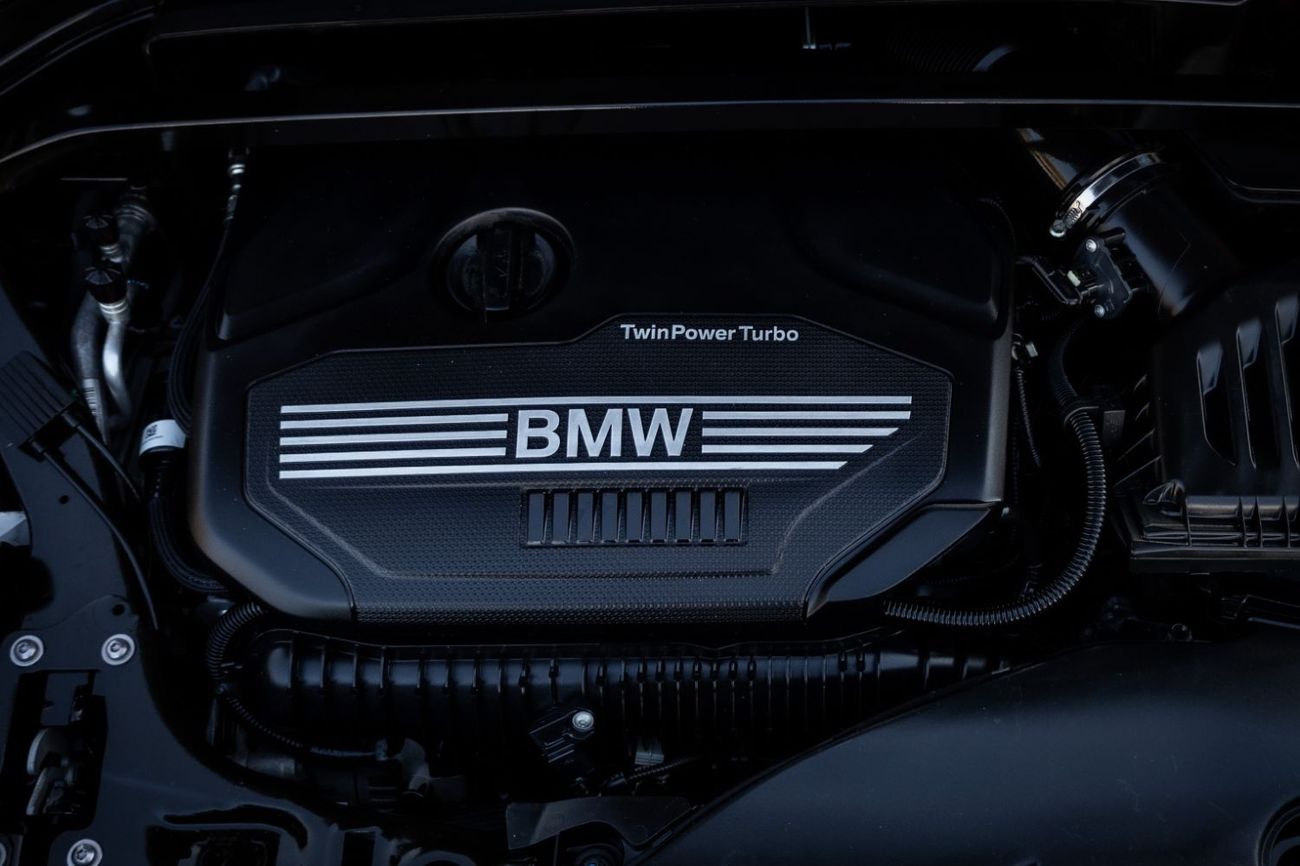 بي أم دبليو X2 sDrive20i 2.0L BMW X2 sDrive20i 2020 GCC under Warranty with Flexible Down-Payment.