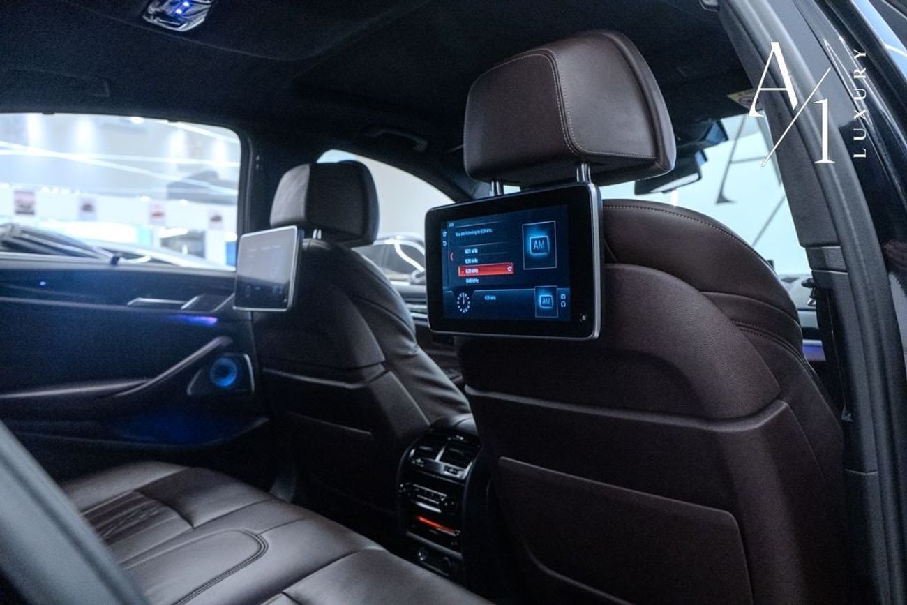 BMW Alpina 2018 BMW Alpina B5, Full Service History, Excellent Condition, GCC
