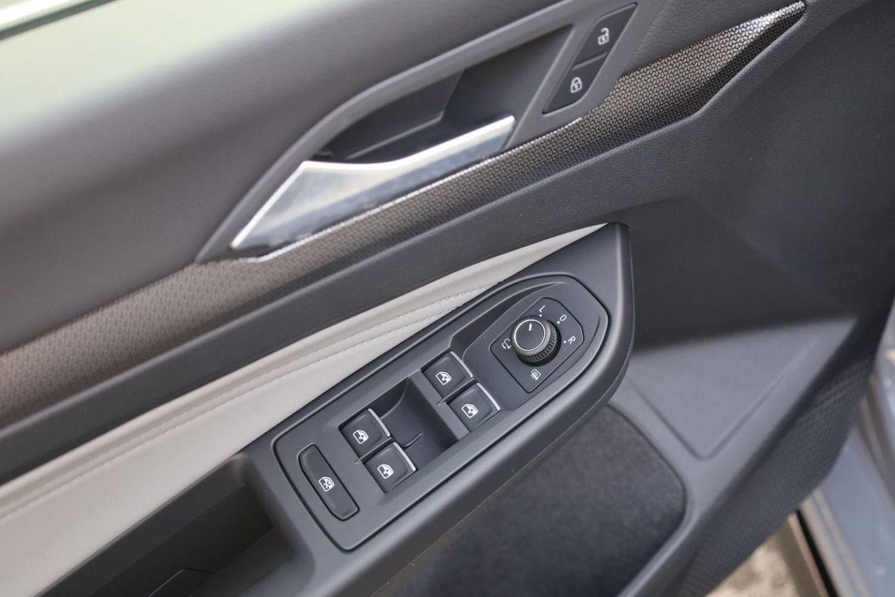 Volkswagen Golf 2025 Model Only for export only