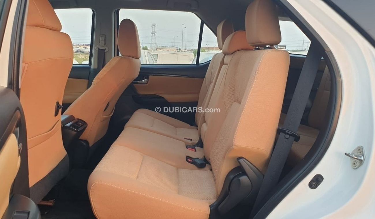 تويوتا فورتونر LEFT HAND