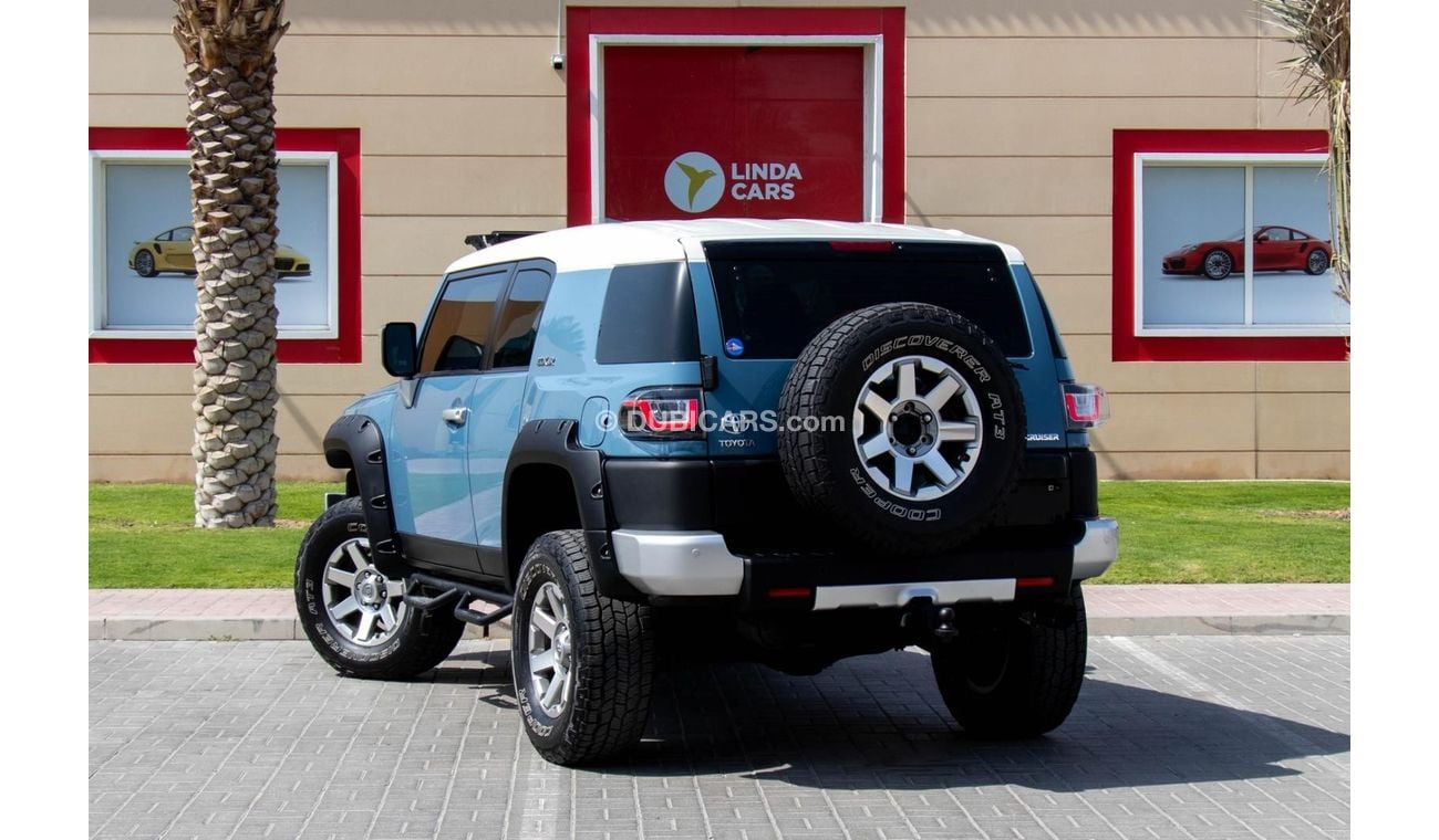 Toyota FJ Cruiser XJ10