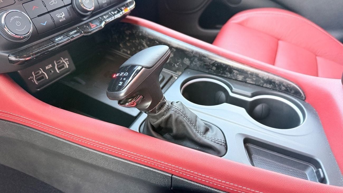 Dodge Durango SRT Hellcat V8 supercharged 6.2L