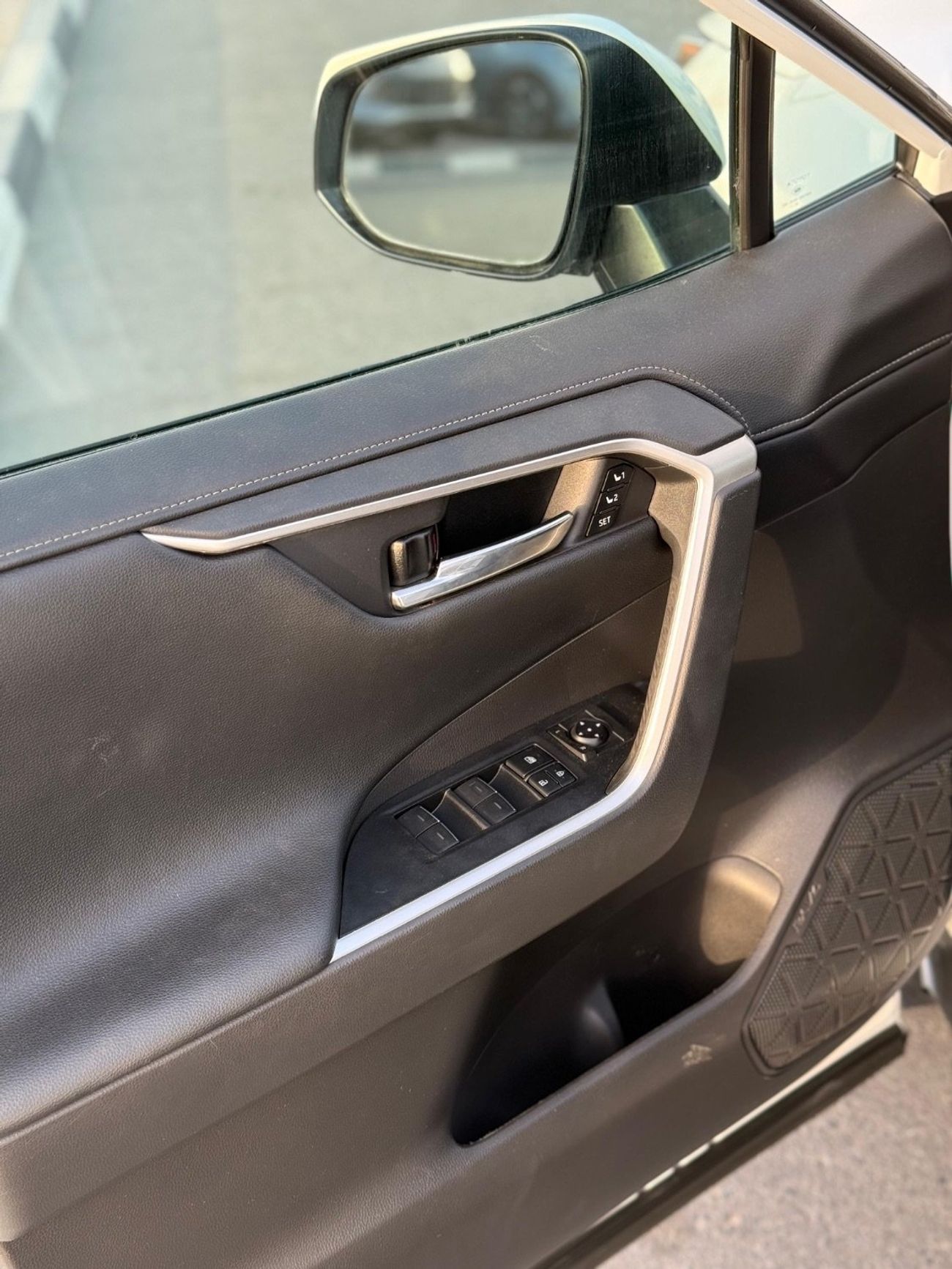 Toyota RAV4 Hybrid Limited 360 camera Full option 2022