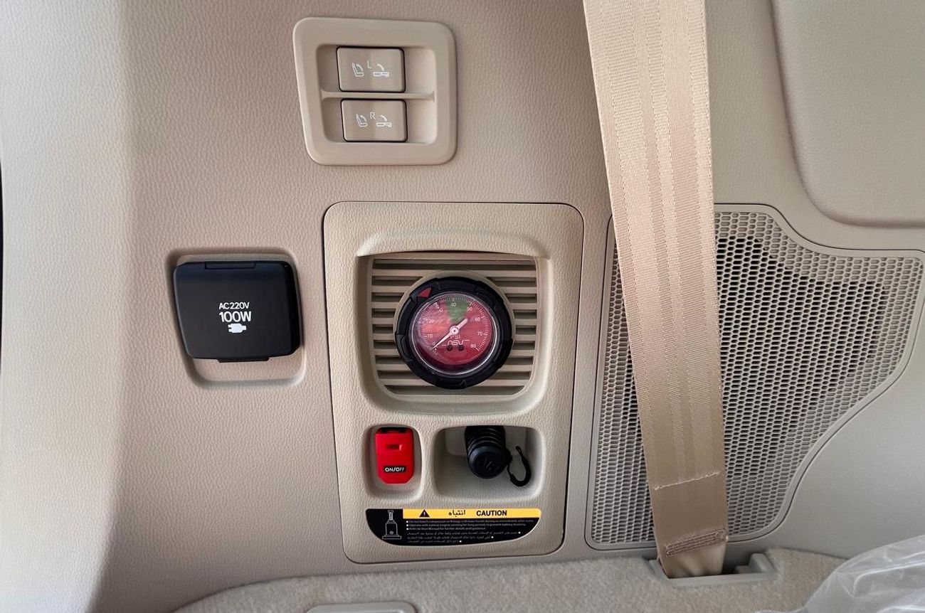 Toyota Land Cruiser VXR