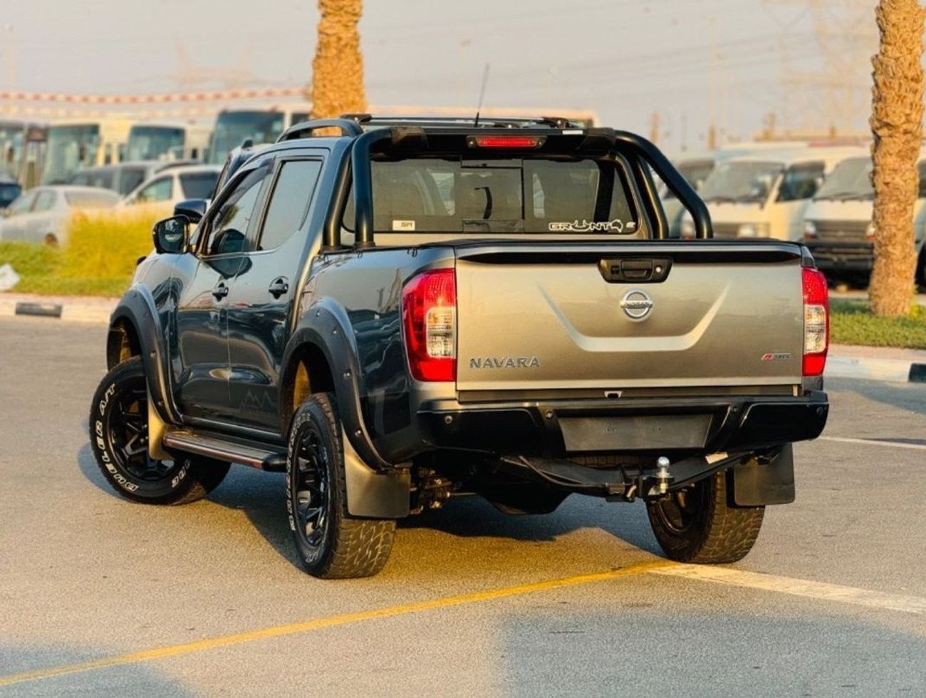 نيسان نافارا Full option top of the range