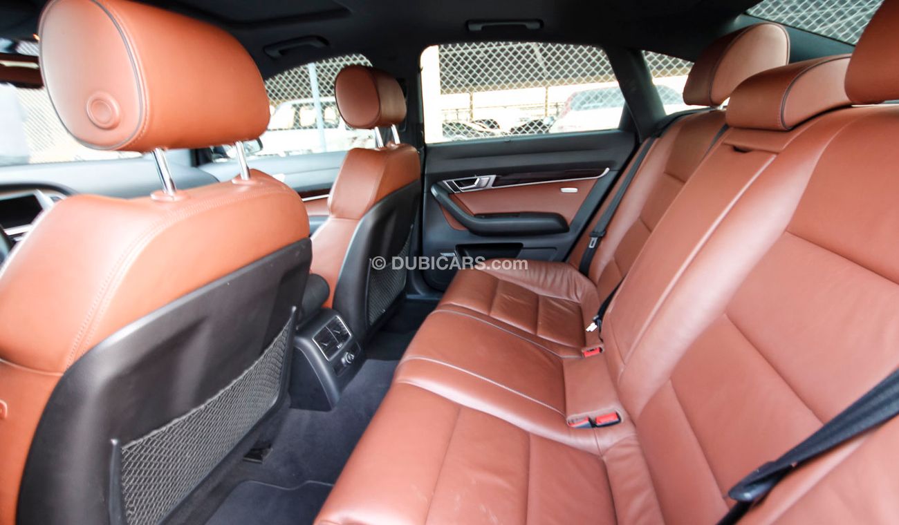 Audi A6 3.2 L Quattro