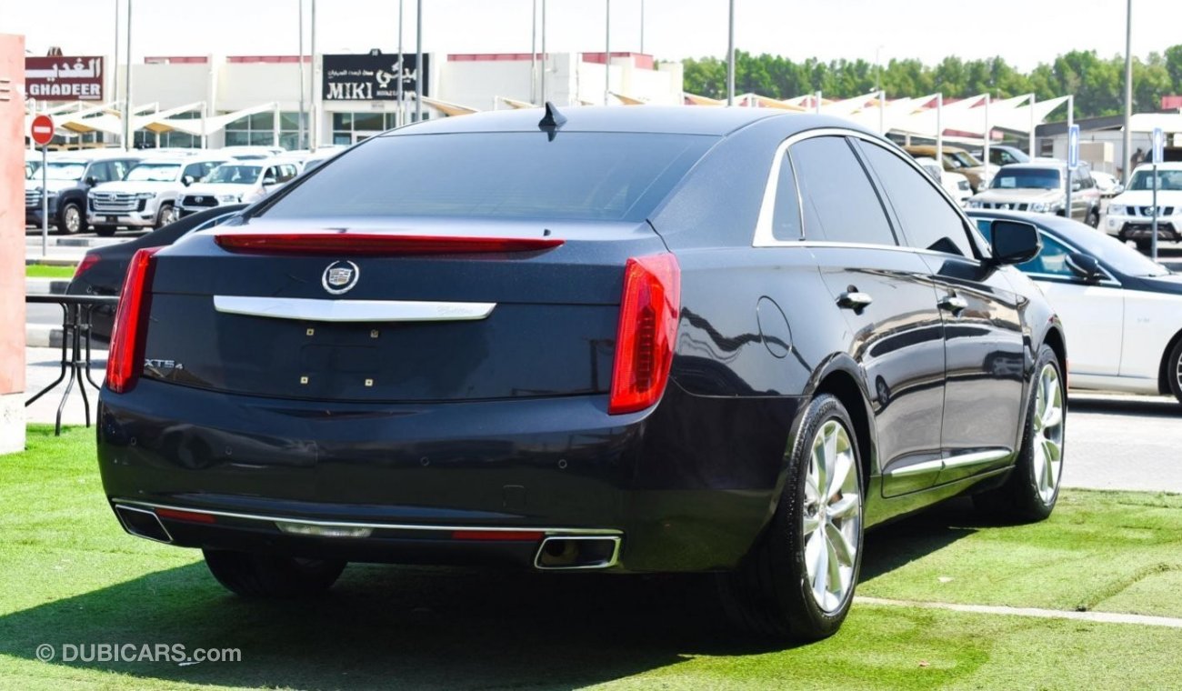 Cadillac XTS