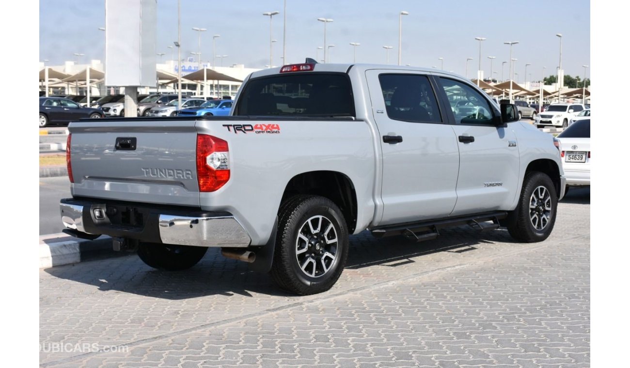 تويوتا تاندرا SR5 GRADE V-08 ( CLEAN CAR WITH WARRANTY )