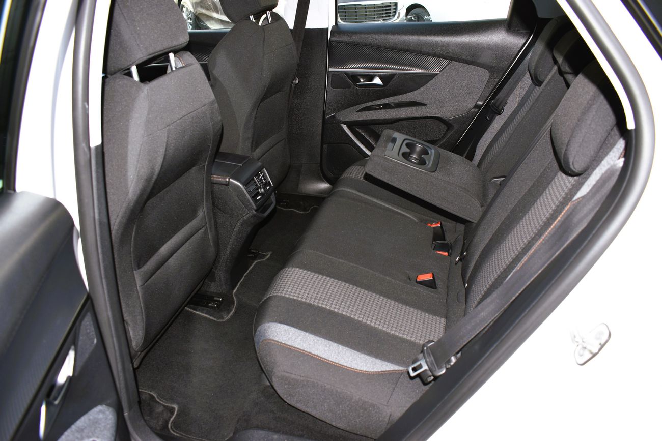 Peugeot 3008 AED 959 PM | 1.6L ACTIVE GCC DEALER WARRANTY