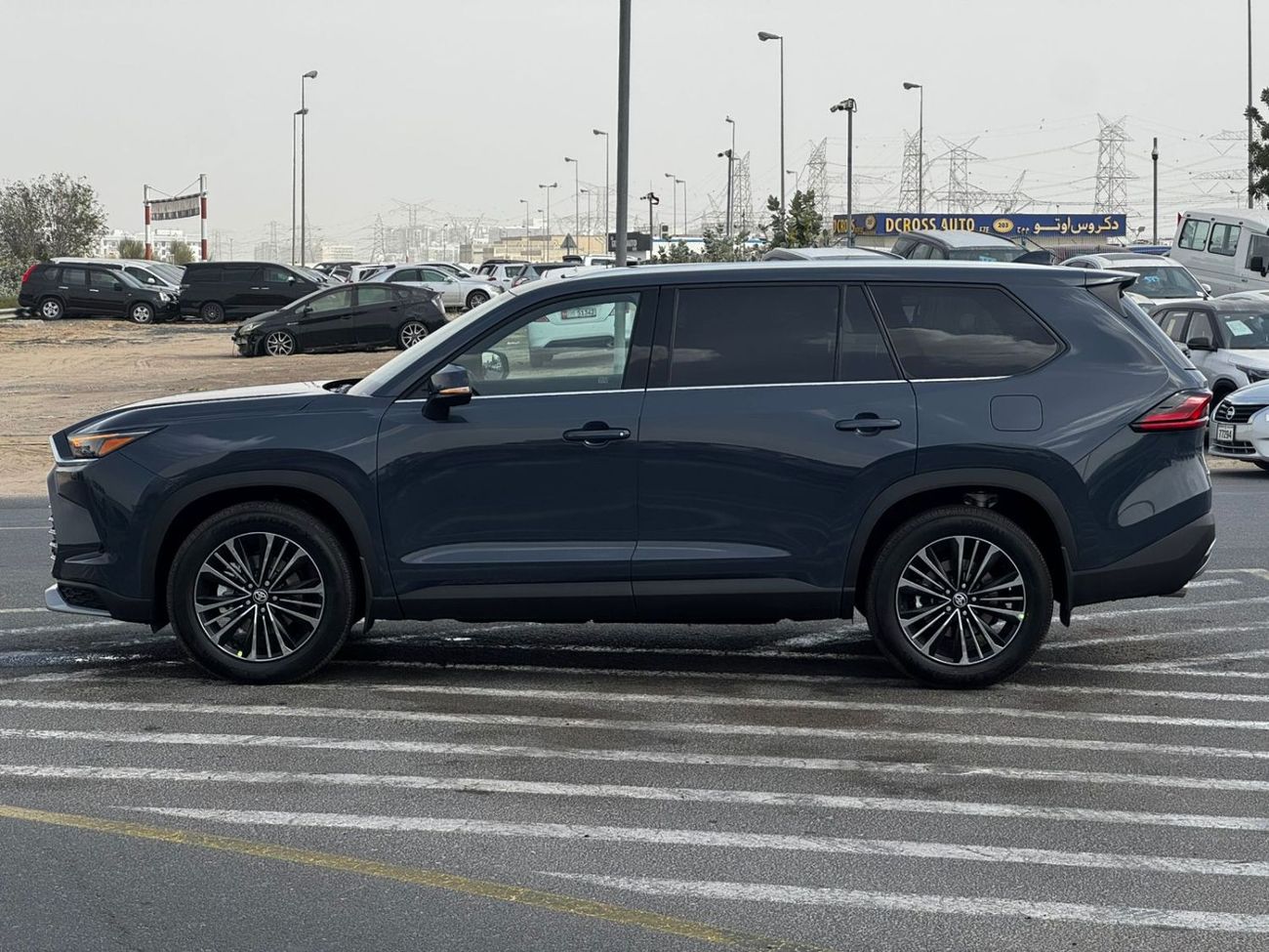 تويوتا جراند هايلاندر 2026 TOYOTA GRAND HIGHLANDER AWD 2.4L HYBRID PLATINUM CANADIAN SPEC READY STOCK AVAILABLE