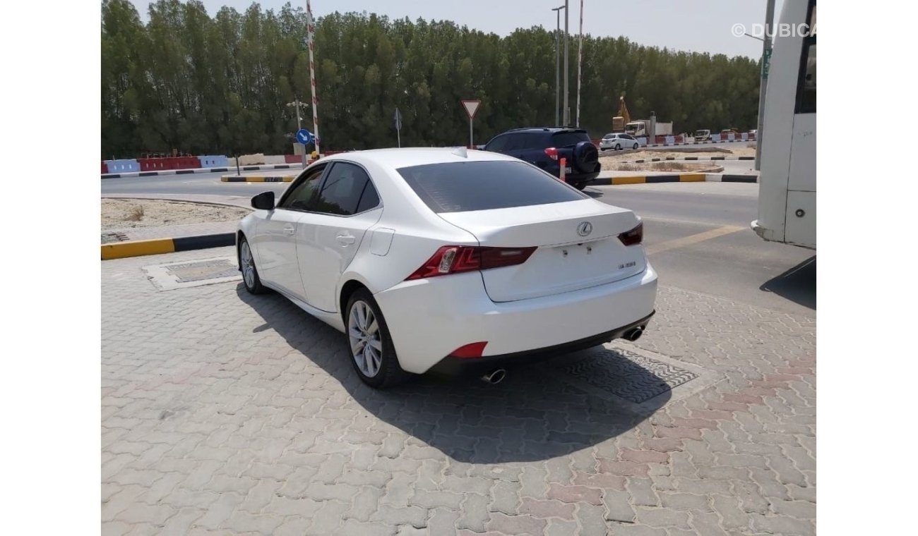 لكزس IS 250 Very Clean Car