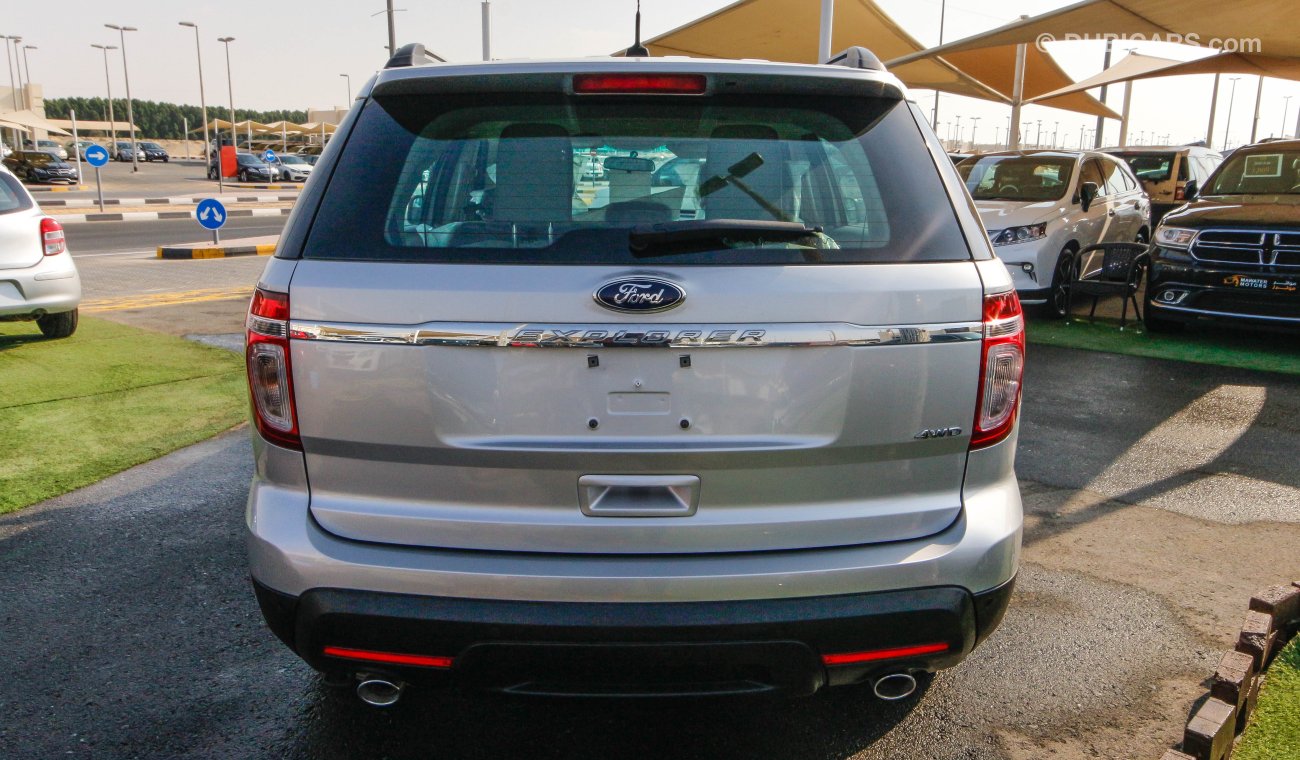 Ford Explorer