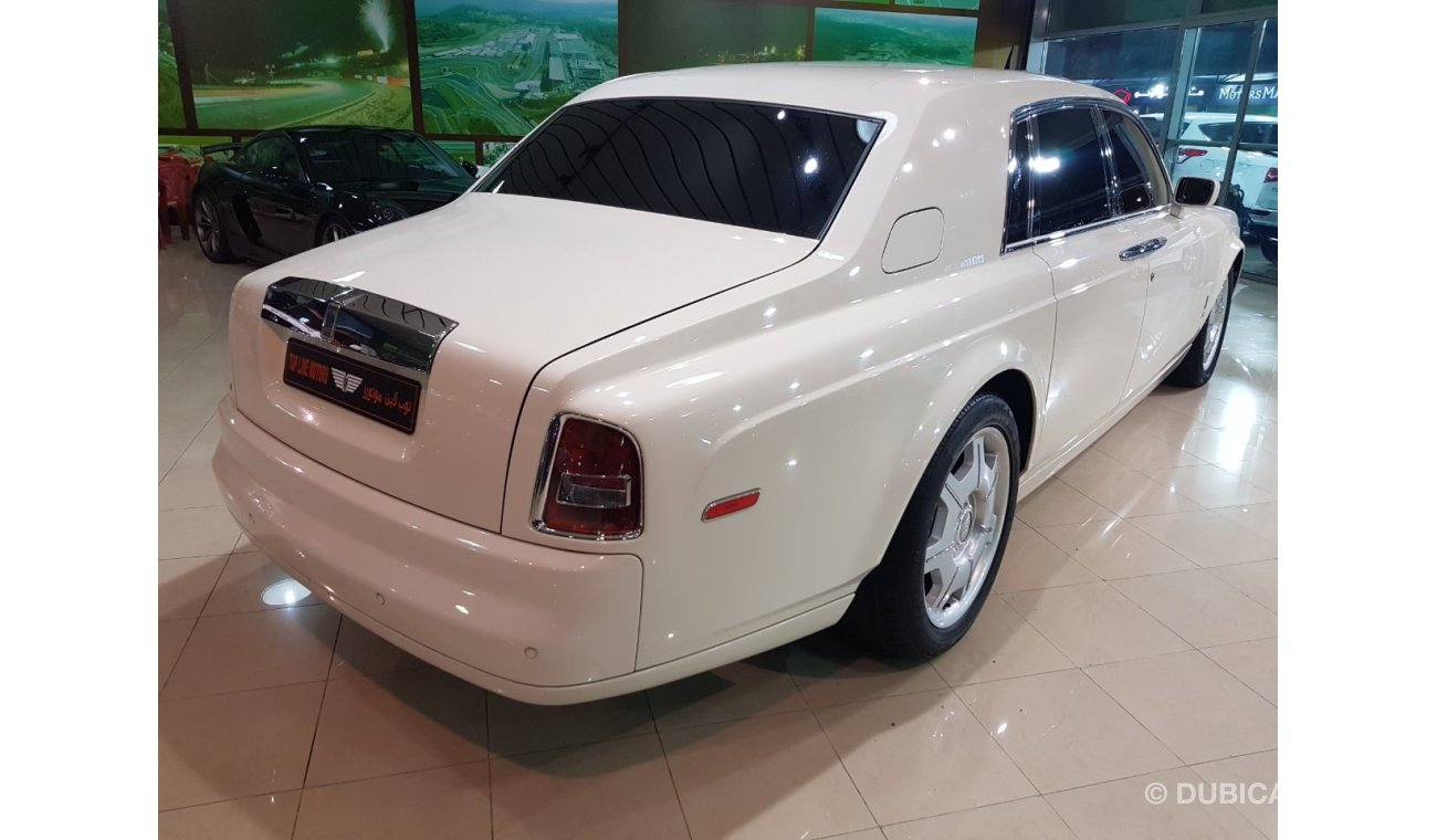 Rolls-Royce Phantom