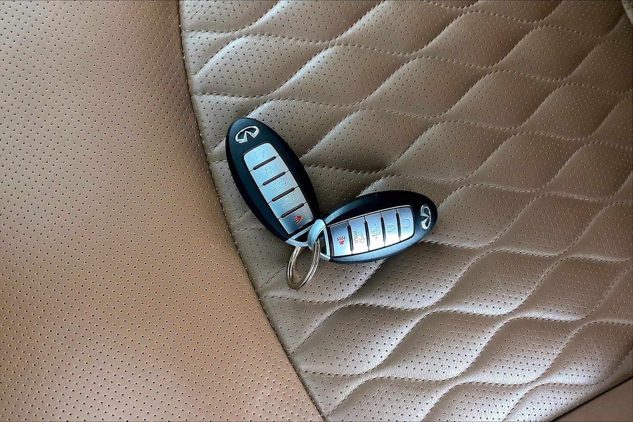 Infiniti QX80 Luxe Sensory ProActive (8 Seater) | National Day Celebration | Guaranteed Warranty | 0 Down Payment