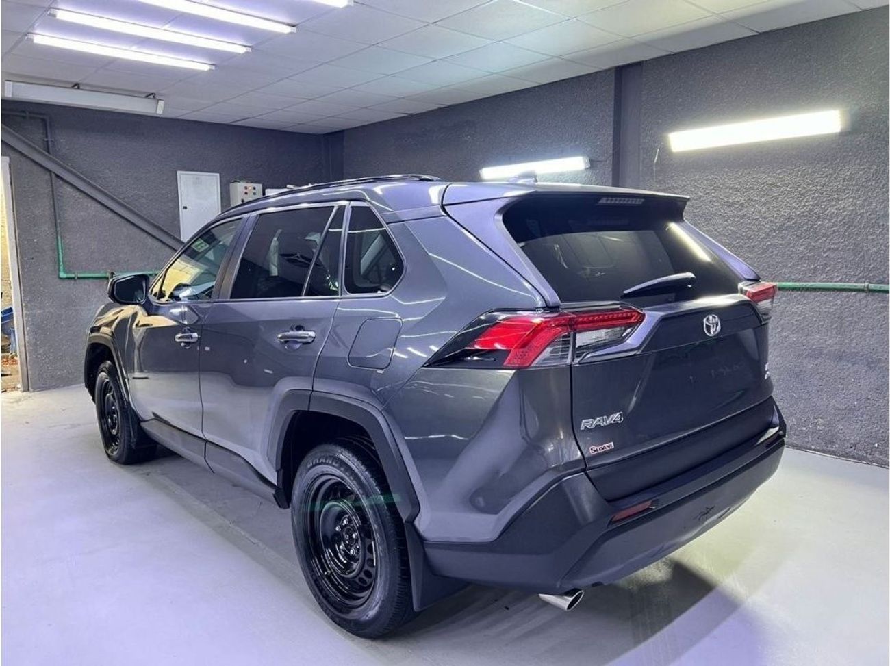 Toyota RAV4 LE Perfect inside and out