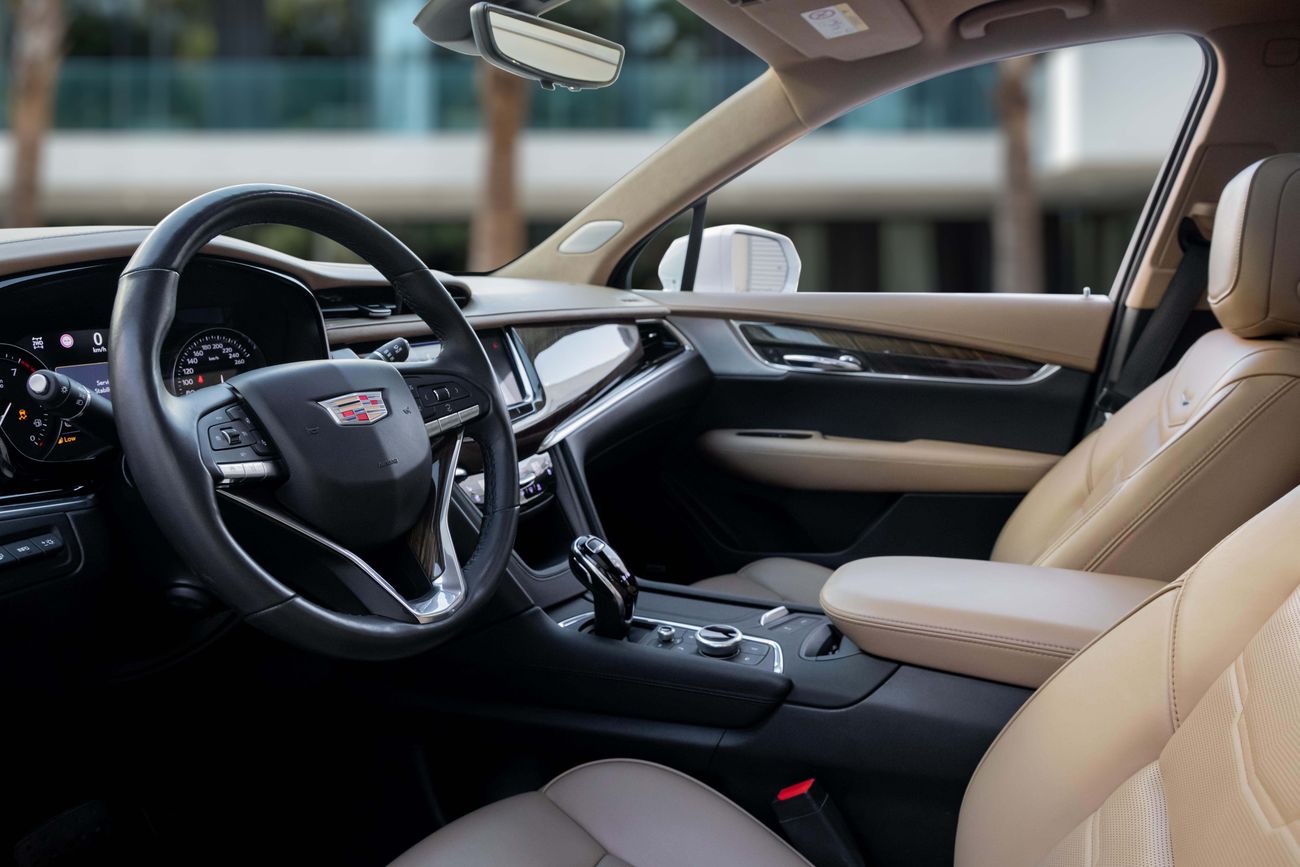 كاديلاك XT6 2,350 P.M | 0% Downpayment | XT6 400 AWD CADILLAC SERVICED!