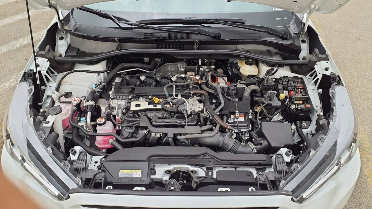 Toyota Frontlander Intelligent Dual-Engine – 2.0L Hybrid – 2024