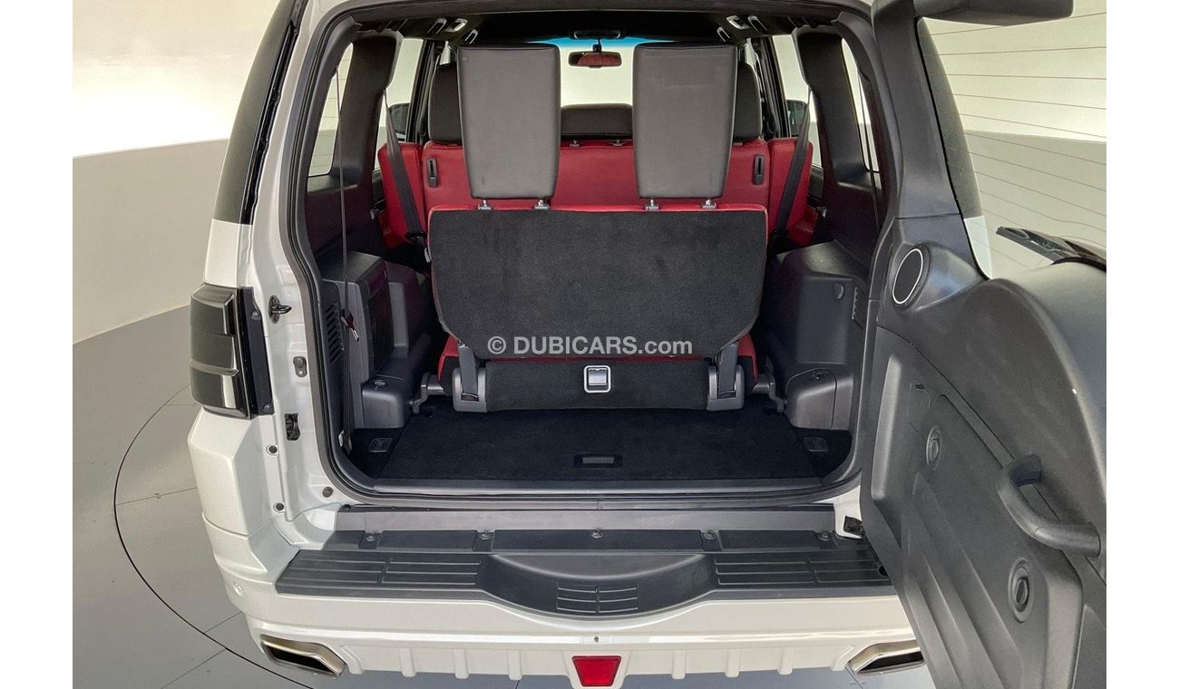 ميتسوبيشي باجيرو Signature Edition