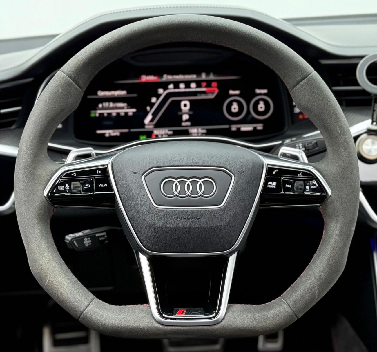أودي RS7 quattro 4.0L 2021 Audi RS7 Quattro, 2026 Audi Warranty, 2028 Audi Service Pack, Fully Loaded, GCC