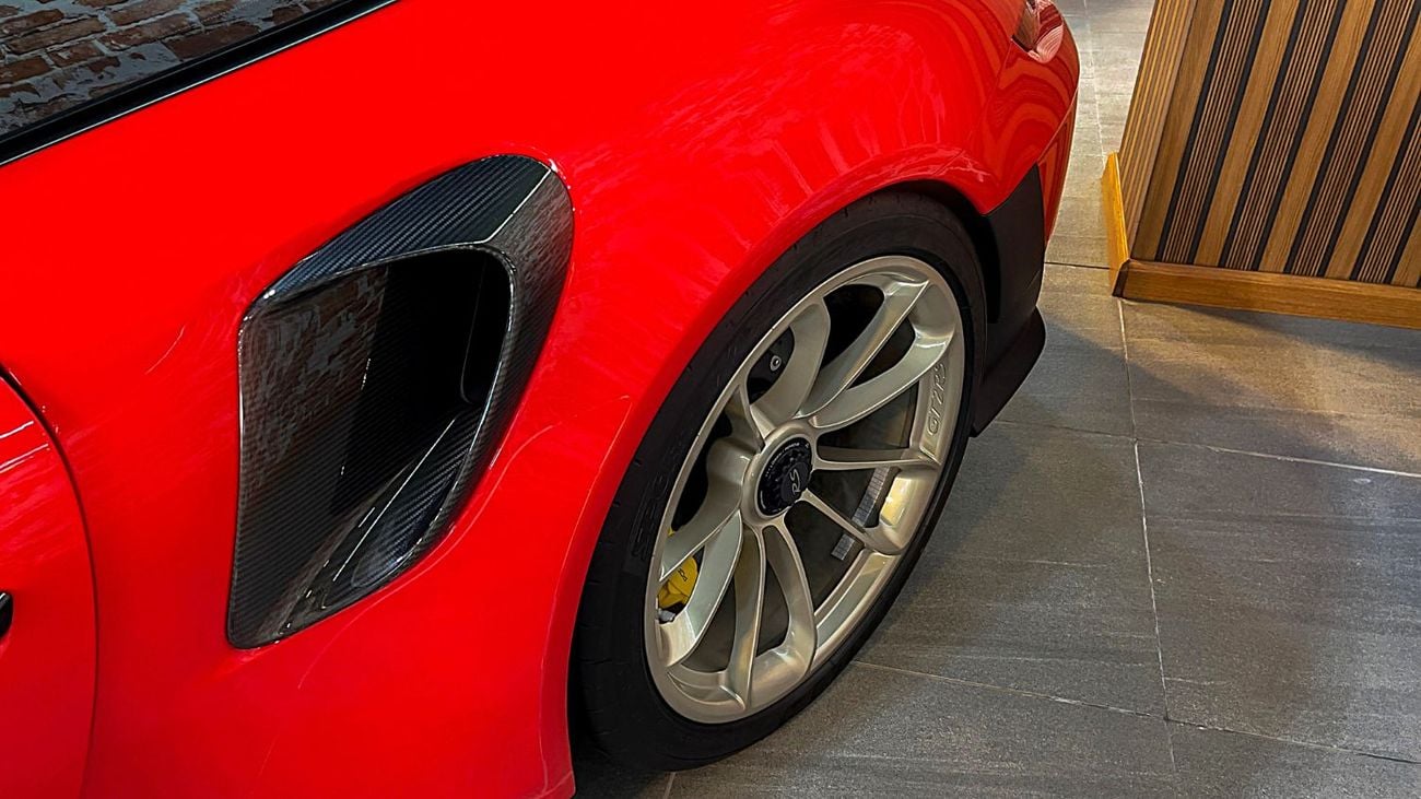 Porsche 911 GT2 RS WEISSACH | NEGOTIABLE PRICE | NEW | 700 HP | GCC SPEC