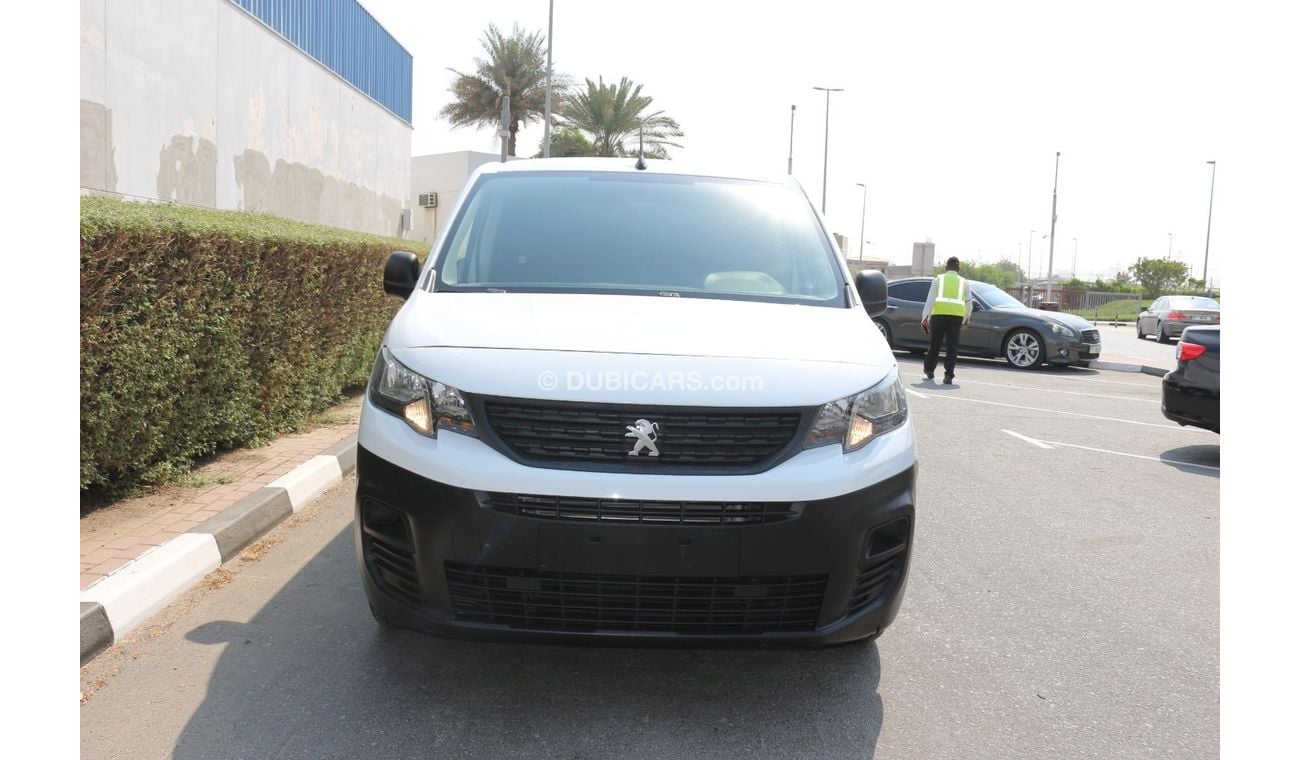 Peugeot Partner Long Peugeot Partner delivery van  model 2022  under warranty