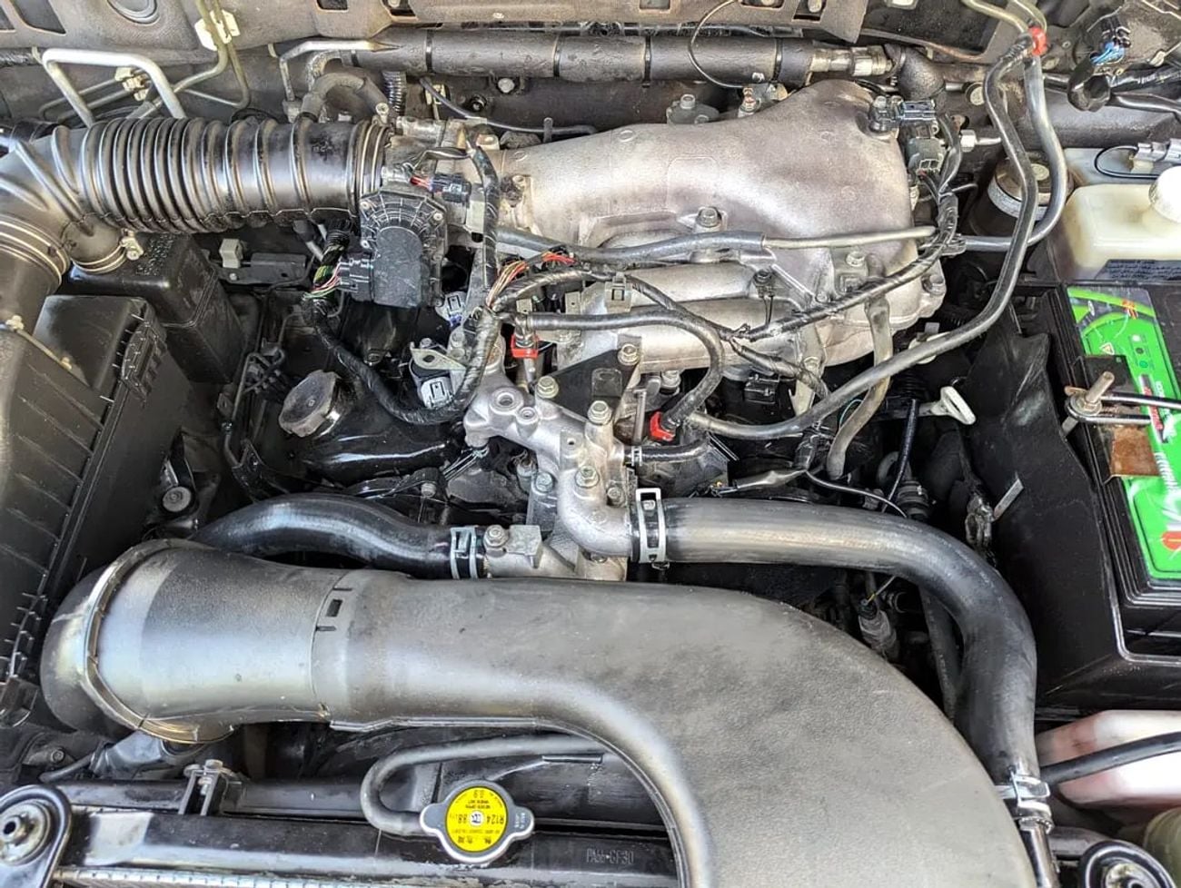 Mitsubishi Pajero GLS TOP FULL OPTION GCC V6 3.5L IN EXCELLENT CONDITION