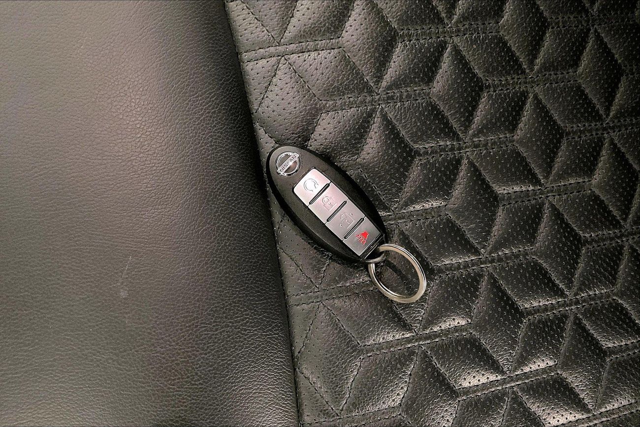 Nissan XTerra Platinum | Guaranteed Warranty | 0 Down Payment