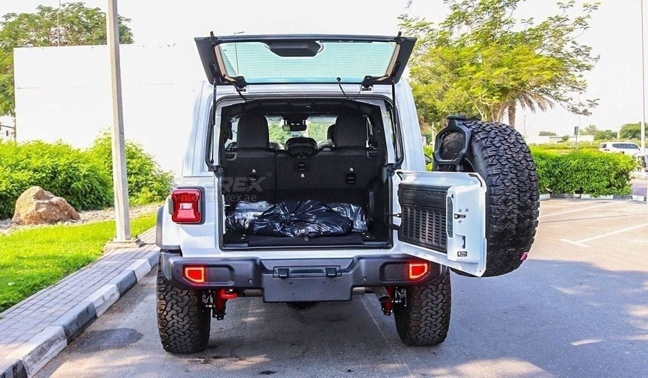 Jeep Wrangler Jeep Wrangler Rubicon - Unlimited (4-Door) 2.0L Petrol, 4WD A/T 2024 model
