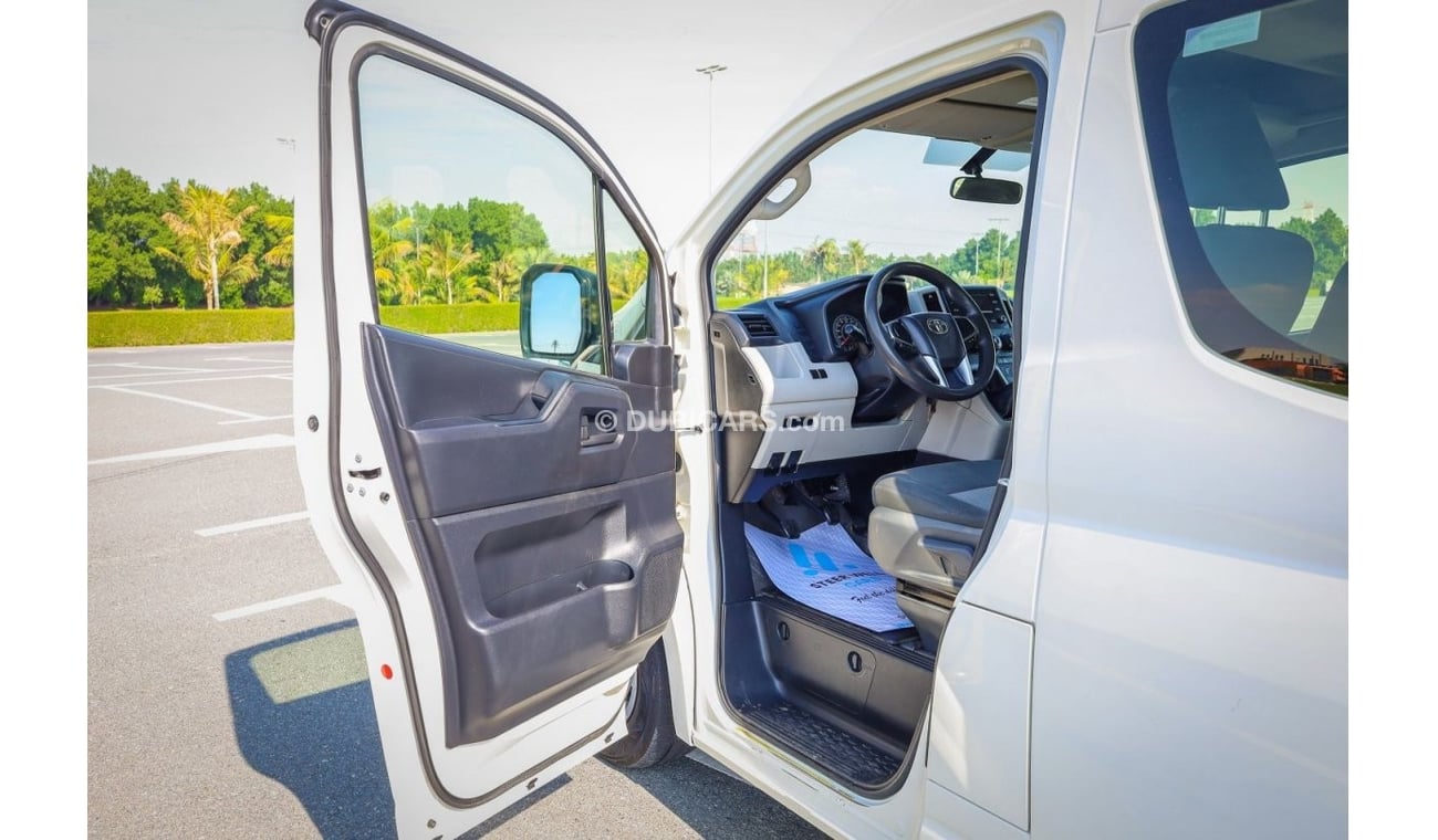 Toyota Hiace Commuter GL High Roof 2020 3.5L - 13 Seater - Petrol M/T - GCC Specs - Book Now