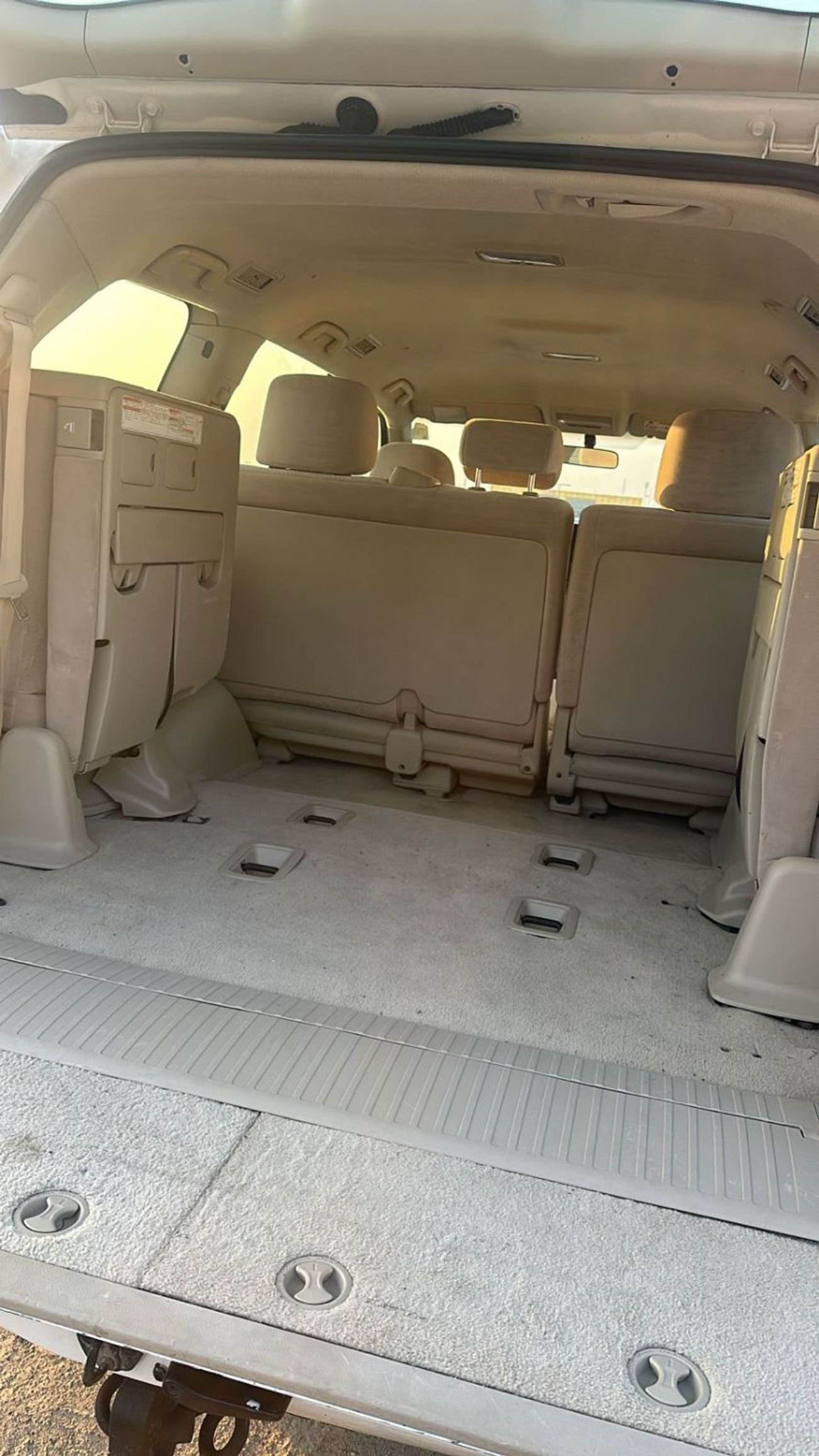 Toyota Land Cruiser GXR-4.5L-Diesel-LHD-Automatic-4wd-GCC specs-8 Cylinders-8 Seats-5 Doors